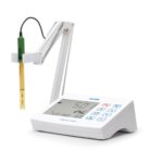 Hanna HI2631-02 Leitwertmessgerät mit Datenaufzeichnung und HI763100 4-Ring-Elektrode